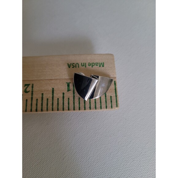 Monet silver tone pierce earrings - Picture 6 of 8